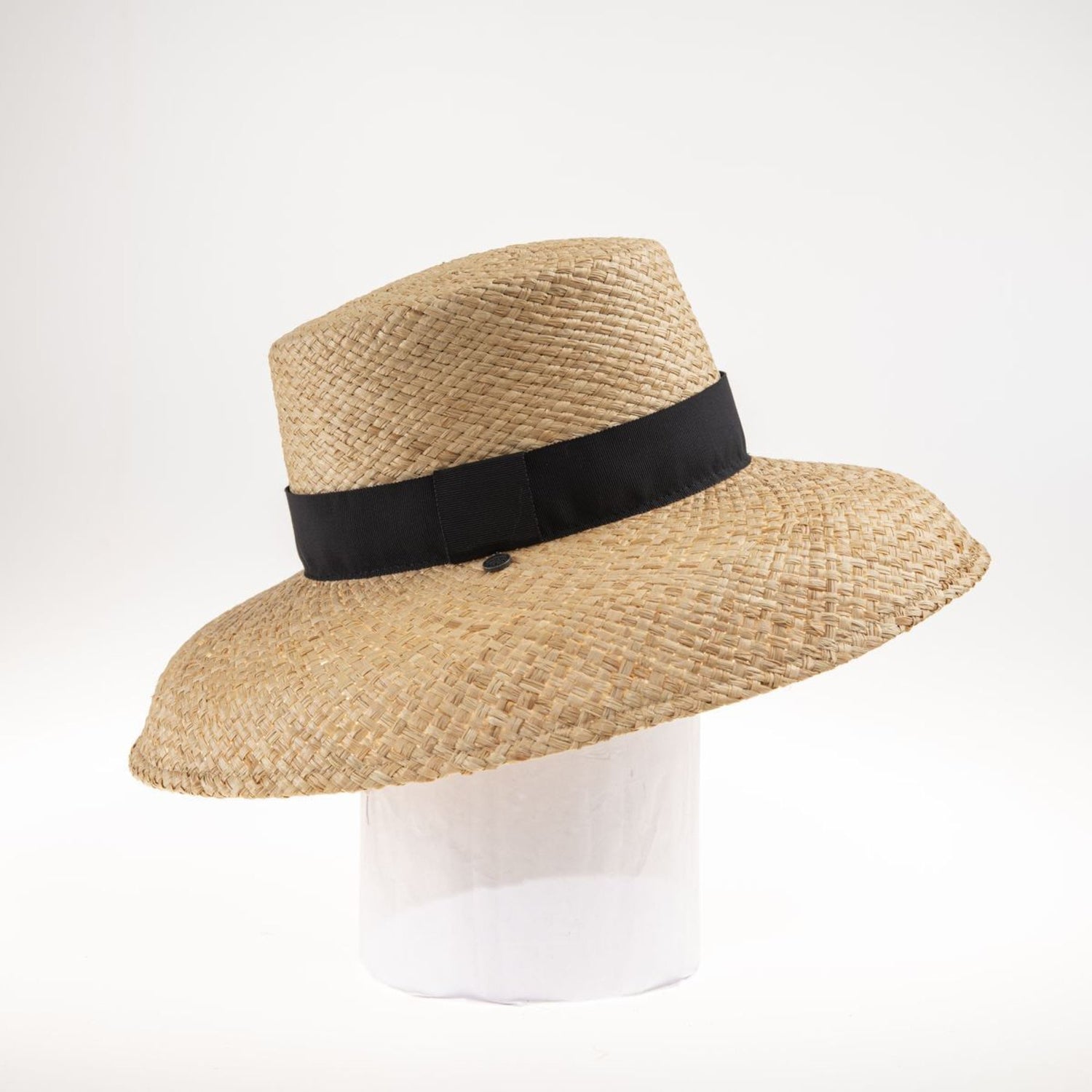 CLODINA A - CLOCHE IN RAFFIA