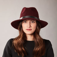 FELINA-FEDORA AVEC ATTACHE DE CUIR